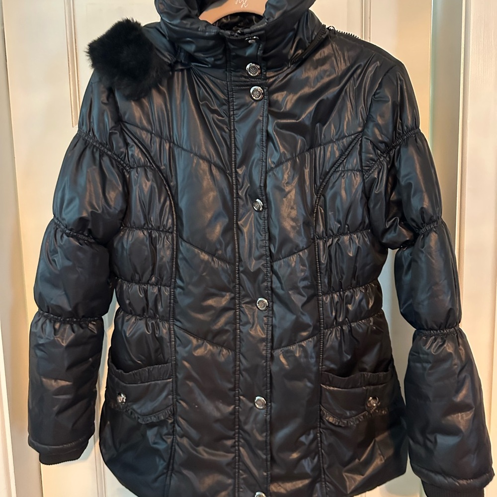 Black Puffer Jacket with Fur Trim